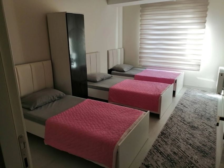 Uğur Suit Erkek Apart - Oda