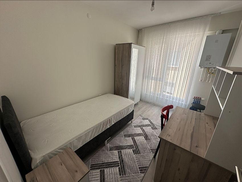 akarsu-erkek-apart-oda