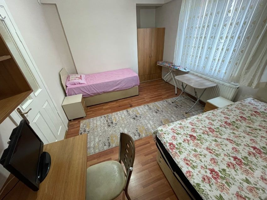 sevgi 3 kız apart - oda