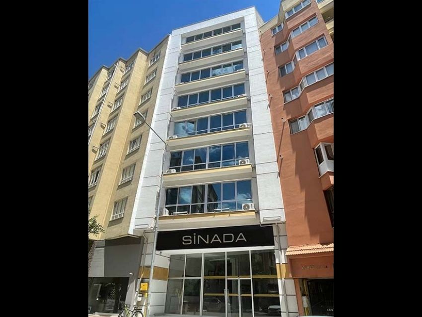 sinada-erkek-apart-bina
