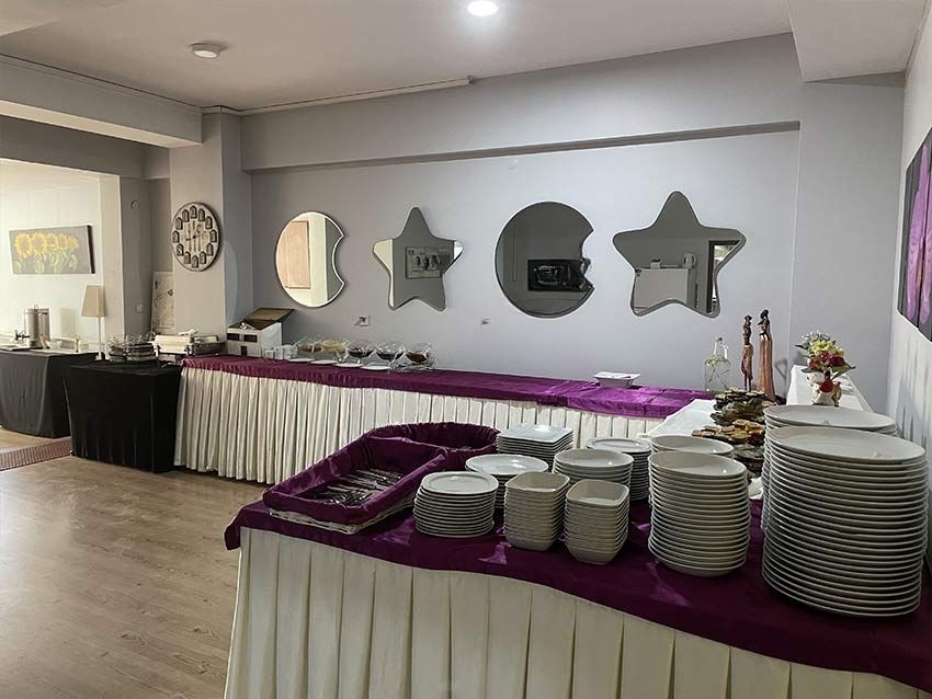 sinada-erkek-apart-yemekhane