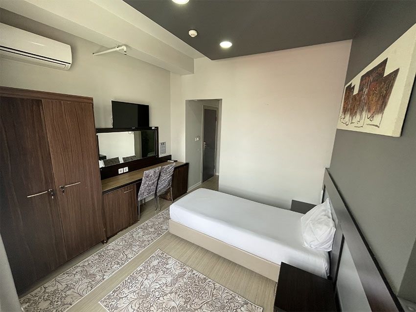 sinada-erkek-apart-banyo