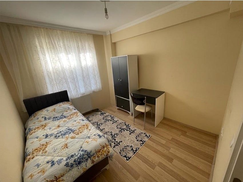 yaren-erkek-apart-mutfak-oda