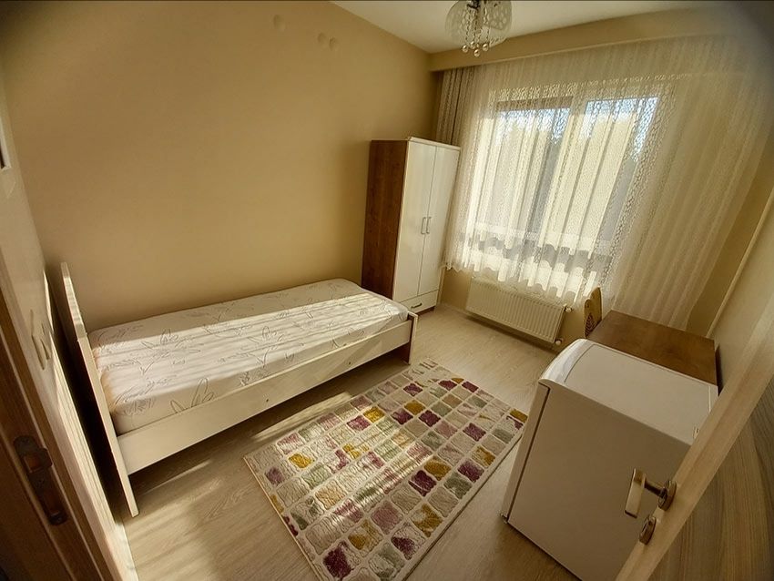 ege-kiz-apart-osmangazi-oda