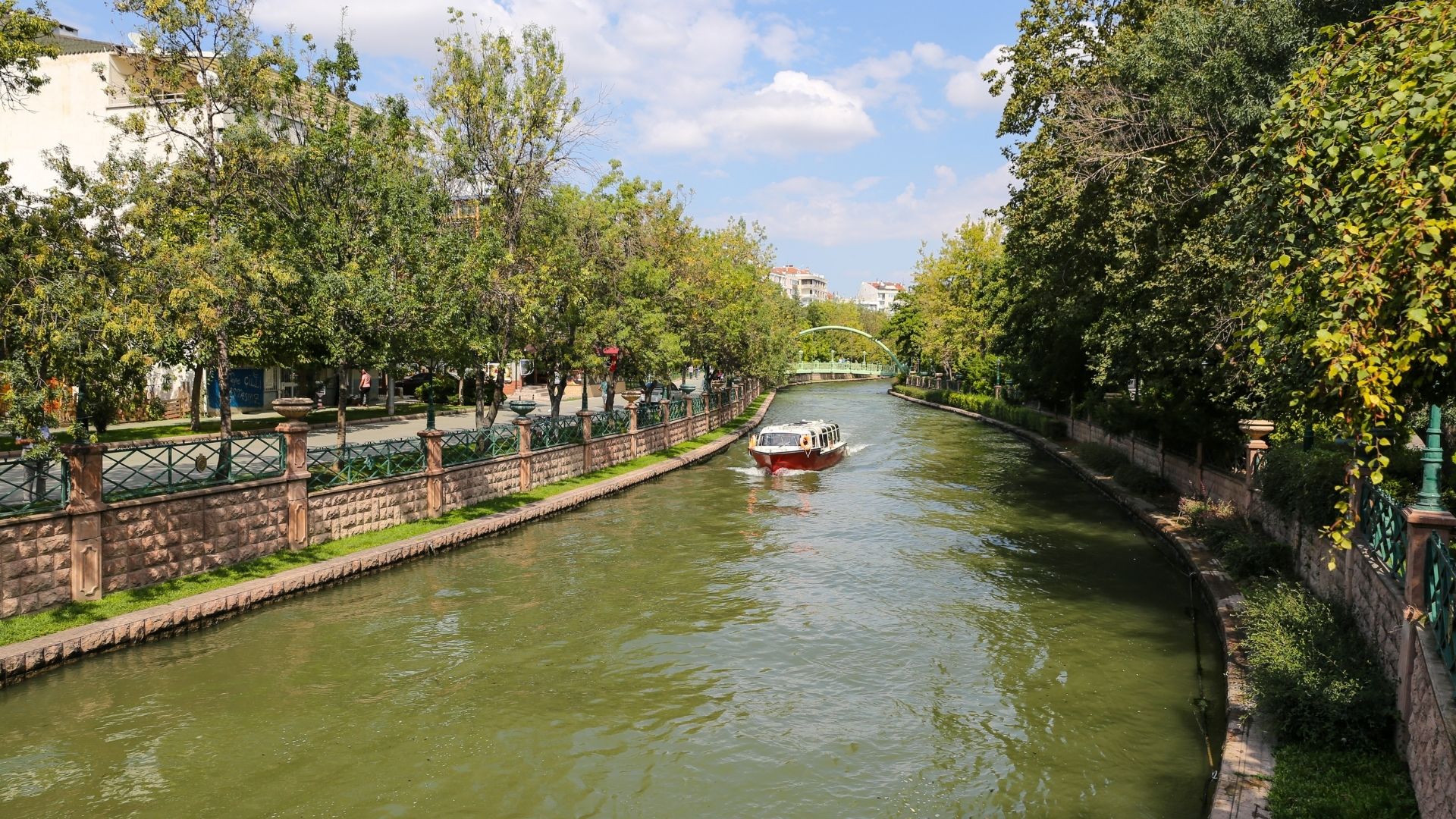 Eskişehir Yurtlar | 2025 Devlet ve Özel Yurt Rehberi